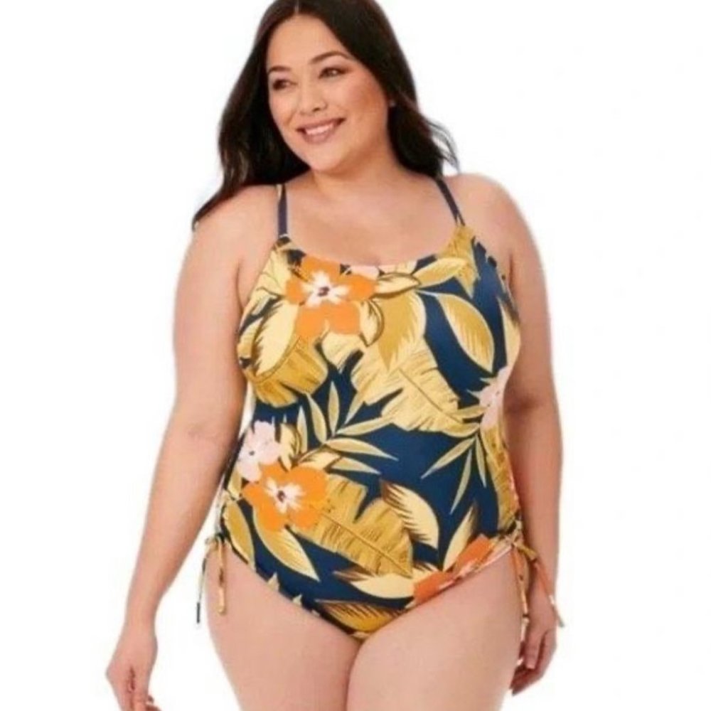 NWT! Sz 2X Beach Betty by Miracle Brands Swimwear Tropical Print Swimsuit